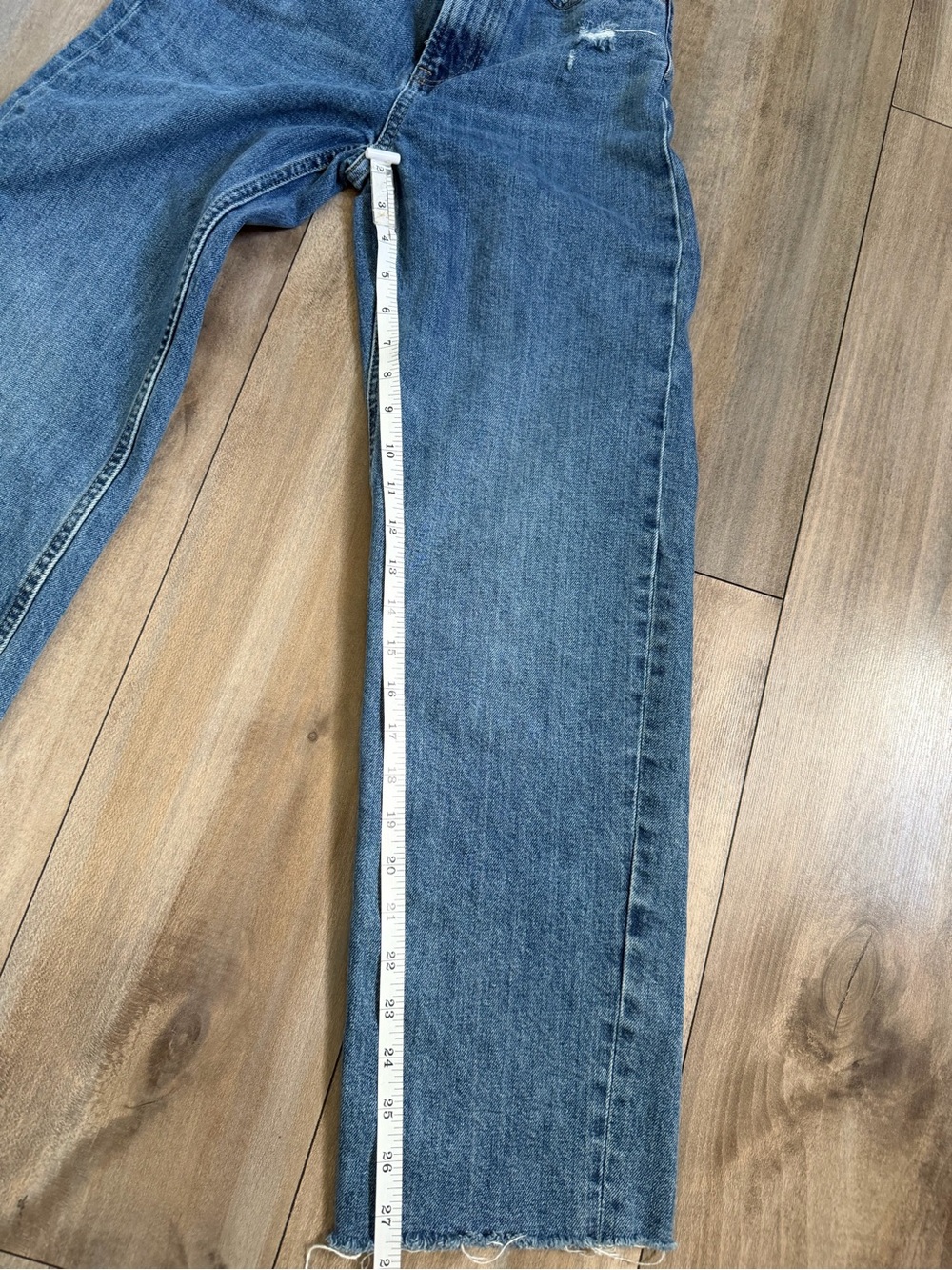 Everlane Women's Blue Cropped Straight Jeans - Picture 11 of 12